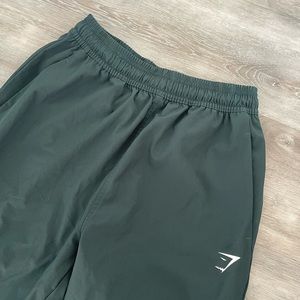 GYMSHARK FOREST GREEN PANTS SIZE XS